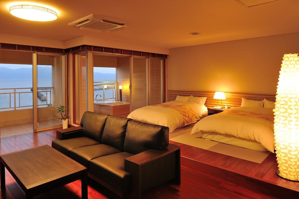 Seaside 3*
