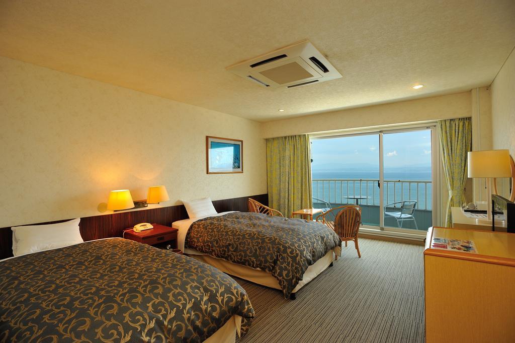 Seaside Hotel 3*